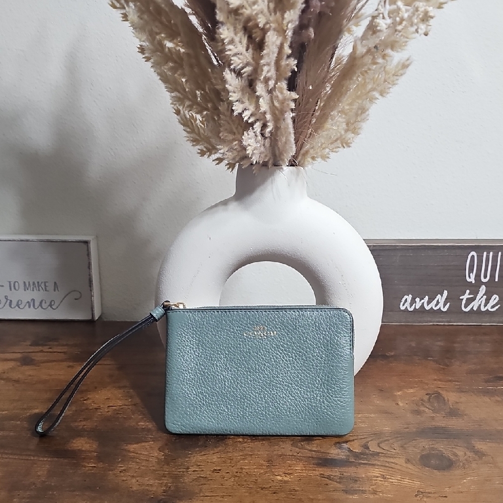 Coach Sage Corner Zip Wristlet
